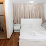 Anthorina 21