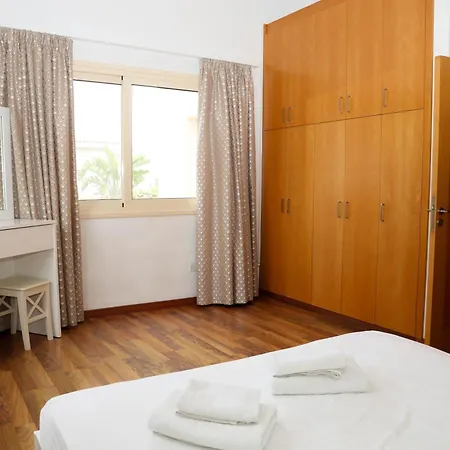 Villa Anthorina 21 *