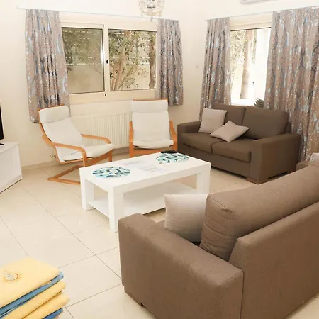 Anthorina 21 Villa *